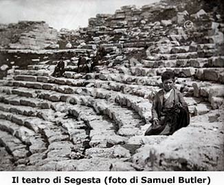 Immagine in mostra al museo Pepoli di Trapani con il teatro di Segesta riporeso da Samuel Butler